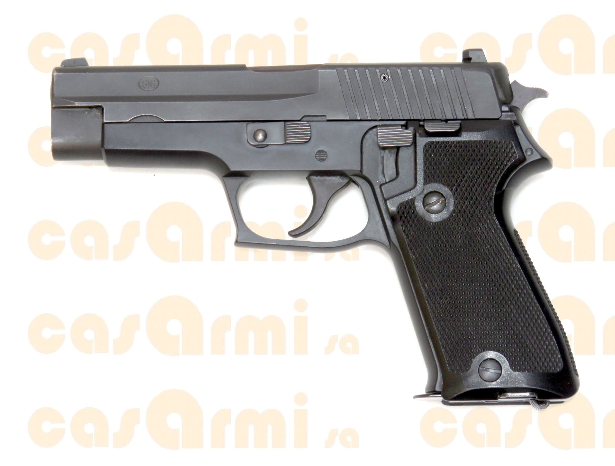 SIG SAUER mdo. P220 dogane svizzere, con secondo caricatore, con scatola (non originale) 9 Para